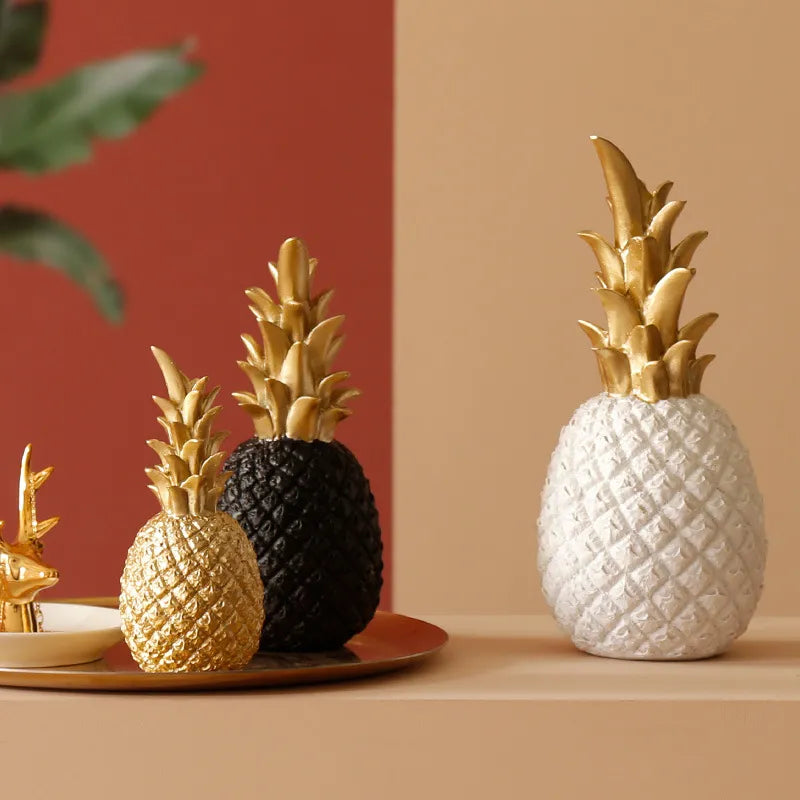 Style Resin Gold Pineapple Home Decor Cabinet Window Display Craft luxurious Table Home Decoration